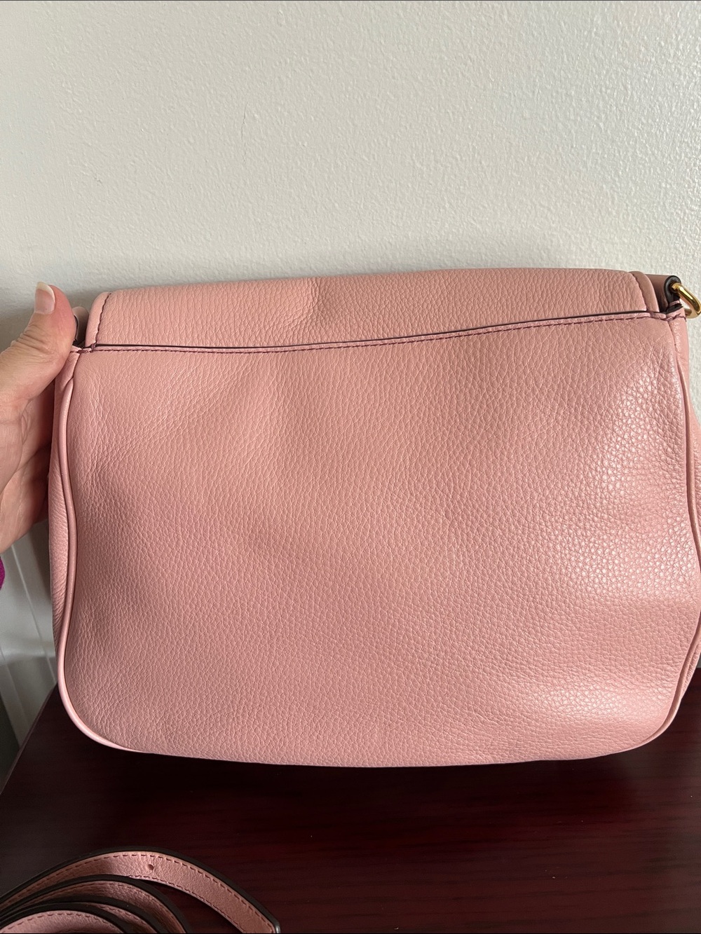 Marc Jacobs New York Blush Pink Pebbled Leather Crossbody with Gold Hardware - Picture 5 of 16